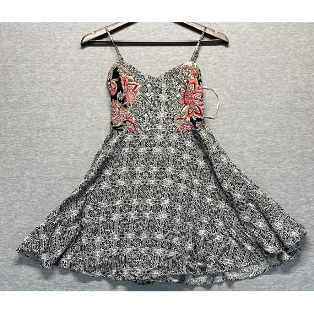 Aeropostale Skater Dress Women XS Black White Aztec Floral Print Sweetheart Neck